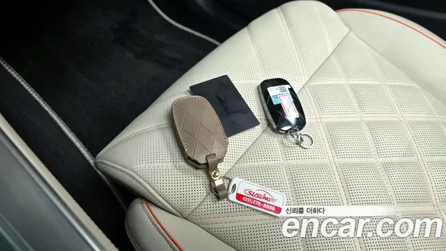 2025 Genesis GV70 2.5T Gasoline AWD Sold VIN KMTMA81BDSU190699 – dashboard 2025 Genesis GV70 2.5T Gasoline AWD Sold VIN KMTMA81BDSU190699 – dashboard