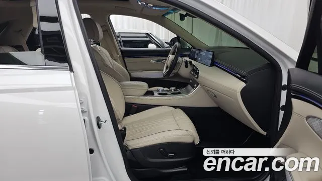 2025 Genesis Gv70 2.5t Gasoline Awd Sold VIN KMTMA81BDSU209471 – front exterior