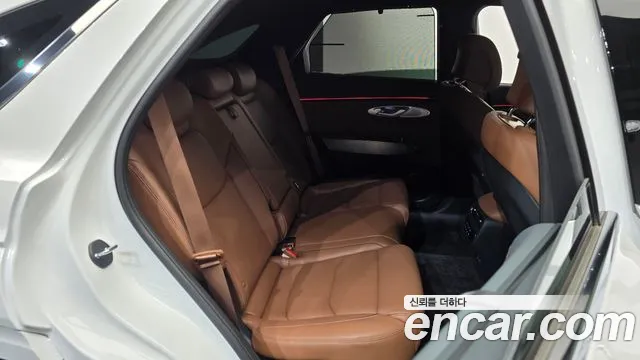 2025 Genesis Gv70 2.5t Gasoline Awd Sold VIN KMTMA81BDSU212455 – front exterior