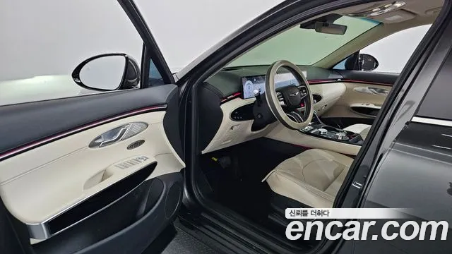 2025 Genesis GV70 2.5T Gasoline AWD Sold VIN KMTMA81BDSU231504 – interior seats
