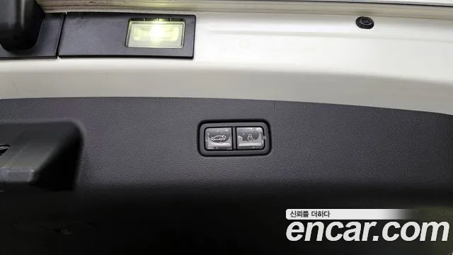 2025 Genesis GV70 2.5T Gasoline AWD Sold VIN KMTMA81BDSU240697 – photo 16