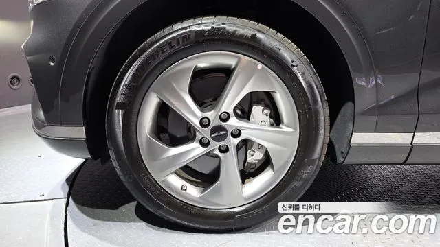 2025 Genesis GV70 2.5T Gasoline AWD Sold VIN KMTMA81BDSU254782 – photo 15