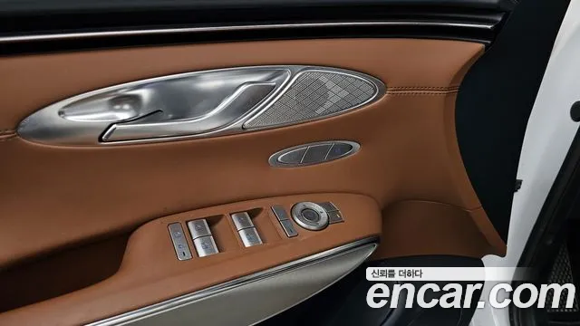 2021 Genesis GV70 2.2 Diesel AWD Sold VIN KMTMB81ADMU013881 – interior seats