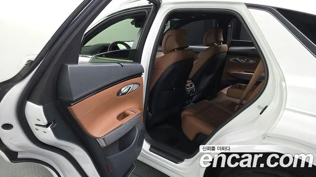 2021 Genesis GV70 3.5T Gasoline AWD Sold VIN KMTMC81CDMU003954 – photo 32