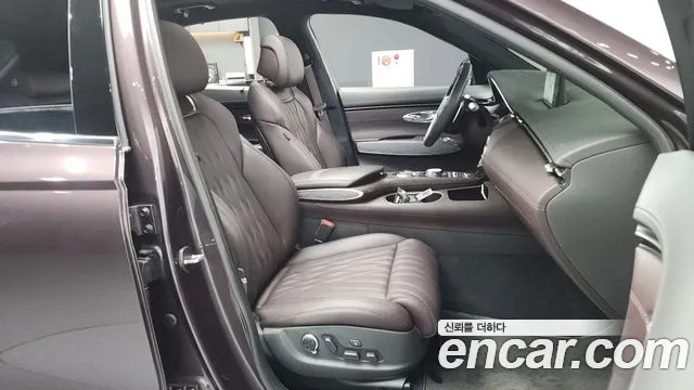 2023 Genesis GV70 3.5T Gasoline AWD Sold VIN KMTMC81CDPU106569 – dashboard