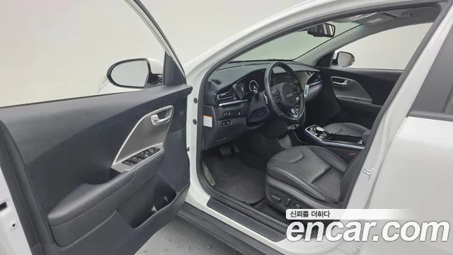 2023 Kia Niro Plus Earth Sold VIN KNAA281GFPT004834 – photo 17