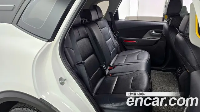 2023 Kia Niro Plus Light (Taxi Trim) Sold VIN KNAA381GFPT000630 – exterior detail