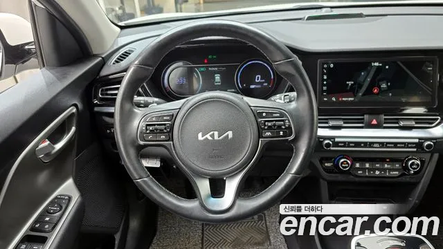 2023 Kia Niro Plus Light (Taxi Trim) Sold VIN KNAA381GFPT000630 – undercarriage