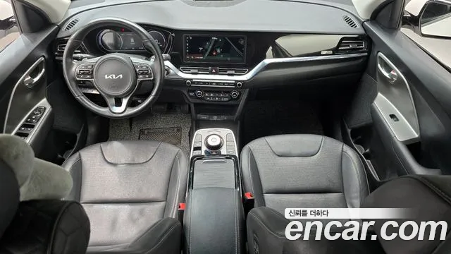 2023 Kia Niro Plus Light (Taxi Trim) Sold VIN KNAA381GFPT000630 – photo 19