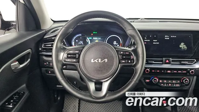 2023 Kia Niro Plus Light (Taxi Trim) Sold VIN KNAA381GFPT011481 – photo 27