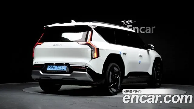 2024 Kia EV9 Long Range 4WD Sold VIN KNAAC815PRS006570 – side profile
