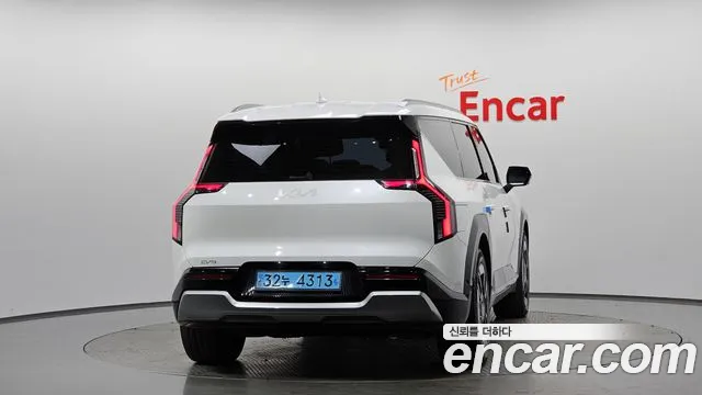 2024 Kia EV9 Long Range 4WD Sold VIN KNAAF815PRS001572 – engine bay