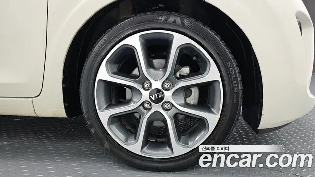 2017 Kia All New Morning (JA) Luxury Sold VIN KNAB3511BHT091758 – exterior detail