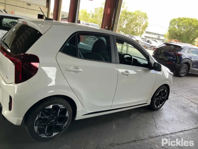 2024 Kia Picanto Damaged VIN KNAB3512MRT233147 – photo 27