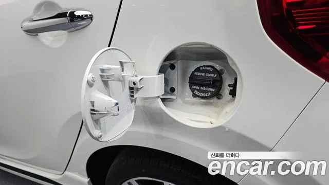 2017 Kia All New Morning (JA) Prestige Sold VIN KNAB5511BHT024813 – interior seats