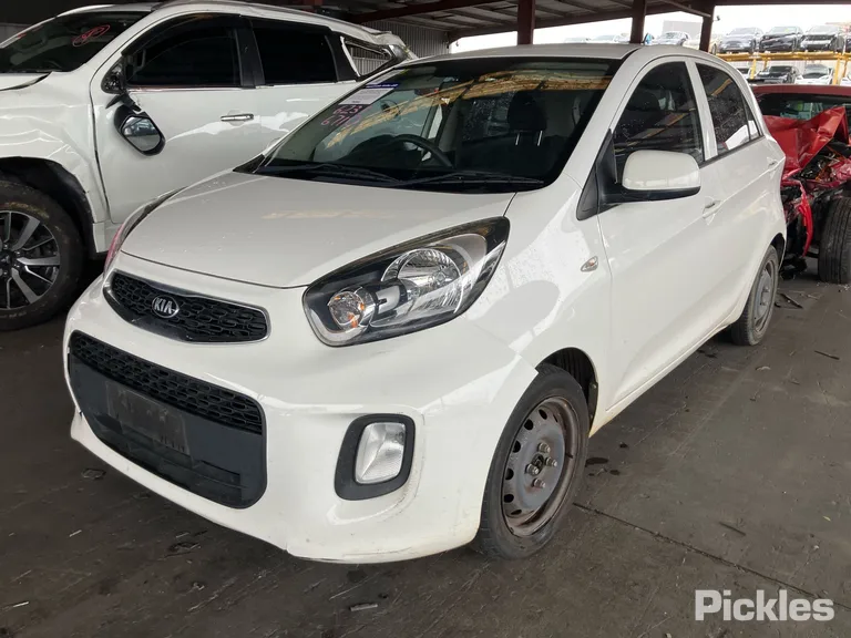 2016 Kia Picanto Used VIN KNABX512MHT402256 – exterior detail