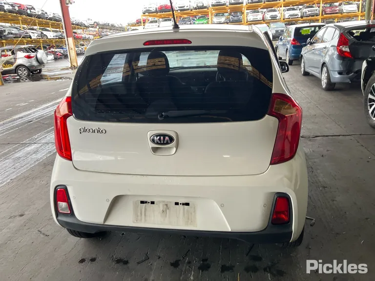 2016 Kia Picanto Used VIN KNABX512MHT402256 – photo 11