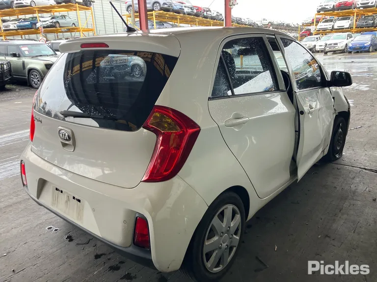 2016 Kia Picanto Used VIN KNABX512MHT402256 – photo 25