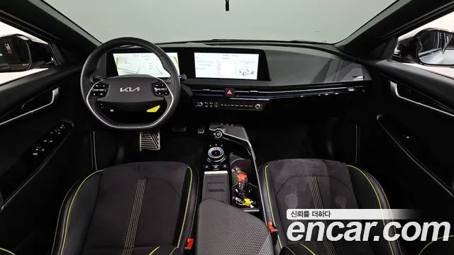 2023 Kia EV6 GT 4WD Sold VIN KNAC181EPPA103863 – undercarriage