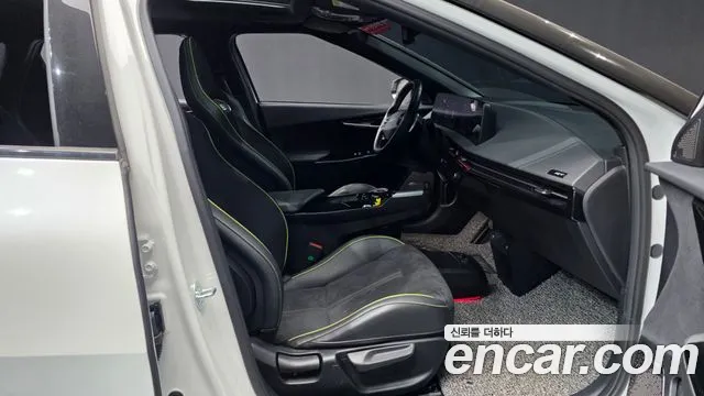 2023 Kia EV6 GT 4WD Sold VIN KNAC181EPPA104628 – dashboard