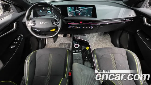 2023 Kia EV6 GT 4WD Sold VIN KNAC181EPPA104628 – interior seats