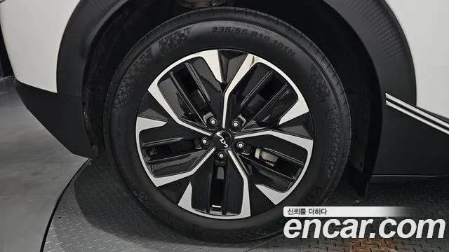2022 Kia EV6 Long Range Sold VIN KNAC281AFNA025071 – photo 31