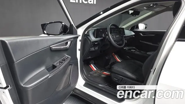 2022 Kia EV6 Long Range Sold VIN KNAC281AFNA049851 – side profile