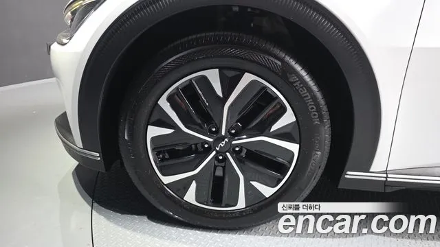 2022 Kia EV6 Long Range Sold VIN KNAC281AFNA049851 – trunk area