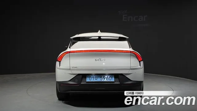 2022 Kia EV6 Long Range Sold VIN KNAC281AFNA050105 – dashboard