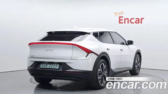 2022 Kia EV6 Long Range Sold VIN KNAC281AFNA070962 – trunk area