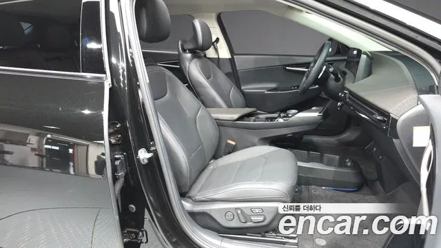 2022 Kia EV6 Long Range Sold VIN KNAC281AFNA083178 – photo 29
