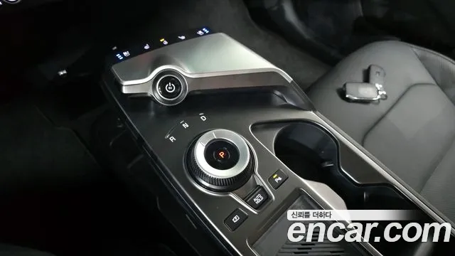 2023 Kia EV6 Long Range Sold VIN KNAC281AFPA127200 – interior seats