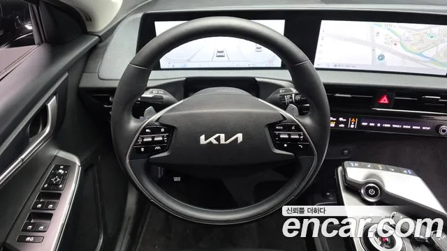 2023 Kia EV6 Long Range Sold VIN KNAC281AFPA127637 – interior seats 2023 Kia EV6 Long Range Sold VIN KNAC281AFPA127637 – interior seats