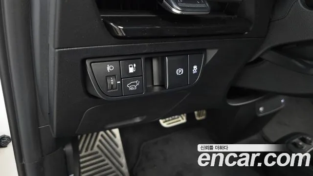 2024 Kia EV6 Long Range Sold VIN KNAC281AFRA222000 – interior seats 2024 Kia EV6 Long Range Sold VIN KNAC281AFRA222000 – interior seats