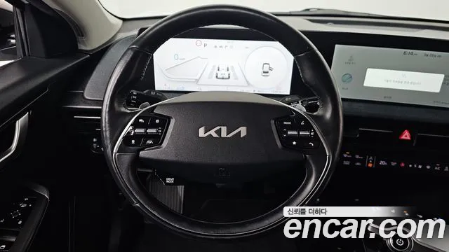 2022 Kia EV6 Long Range 4WD Sold VIN KNAC281CPNA022849 – dashboard