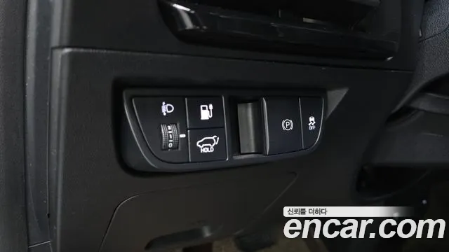 2022 Kia EV6 Long Range 4WD Sold VIN KNAC281CPNA073157 – rear exterior 2022 Kia EV6 Long Range 4WD Sold VIN KNAC281CPNA073157 – rear exterior