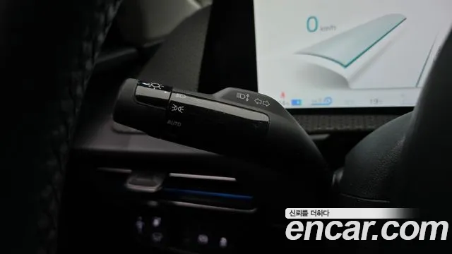 2022 Kia EV6 Long Range Sold VIN KNAC381AFNA045194 – interior seats