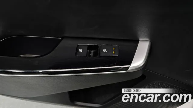 2023 Kia EV6 Long Range Sold VIN KNAC381AFPA604823 – interior seats