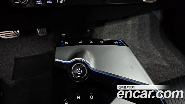 2023 Kia EV6 Long Range Sold VIN KNAC381AFPA604823 – exterior detail