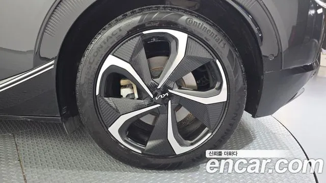 2022 Kia EV6 Long Range 4WD Sold VIN KNAC381CPNA013456 – exterior detail