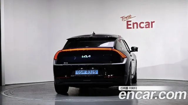 2022 Kia EV6 Long Range 4WD Sold VIN KNAC381CPNA055708 – photo 13