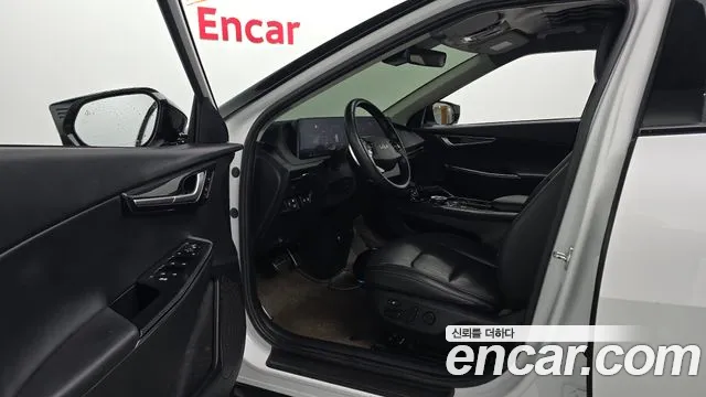 2023 Kia EV6 Long Range 4WD Sold VIN KNAC381CPPA099807 – photo 11