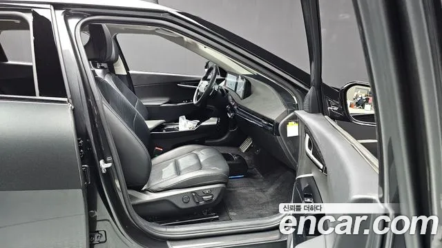 2023 Kia EV6 Long Range 4WD Sold VIN KNAC381CPPA161629 – undercarriage 2023 Kia EV6 Long Range 4WD Sold VIN KNAC381CPPA161629 – undercarriage