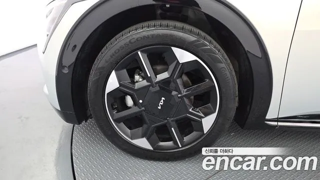 2025 Kia The New EV6 Long Range 4WD Sold VIN KNAC381CPSA225555 – photo 16 2025 Kia The New EV6 Long Range 4WD Sold VIN KNAC381CPSA225555 – photo 16