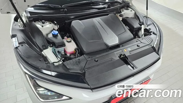 2025 Kia The New EV6 Long Range 4WD Sold VIN KNAC381CPSA231252 – trunk area 2025 Kia The New EV6 Long Range 4WD Sold VIN KNAC381CPSA231252 – trunk area