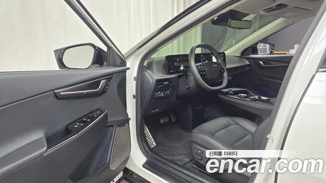 2025 Kia The New EV6 Long Range 4WD Sold VIN KNAC381CPSA231252 – photo 12 2025 Kia The New EV6 Long Range 4WD Sold VIN KNAC381CPSA231252 – photo 12