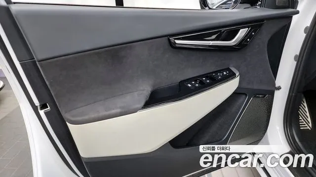 2023 Kia EV6 Long Range Sold VIN KNAC581AFPA103342 – front exterior 2023 Kia EV6 Long Range Sold VIN KNAC581AFPA103342 – front exterior