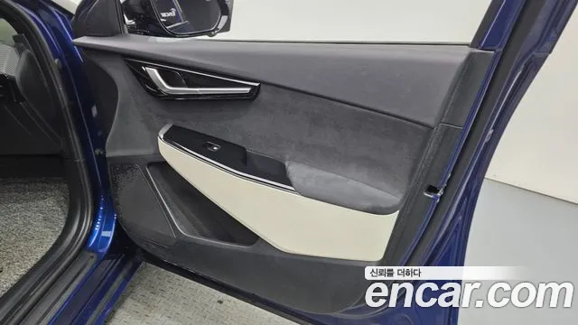 2022 Kia EV6 Long Range 4WD Sold VIN KNAC581CPNA013595 – photo 14