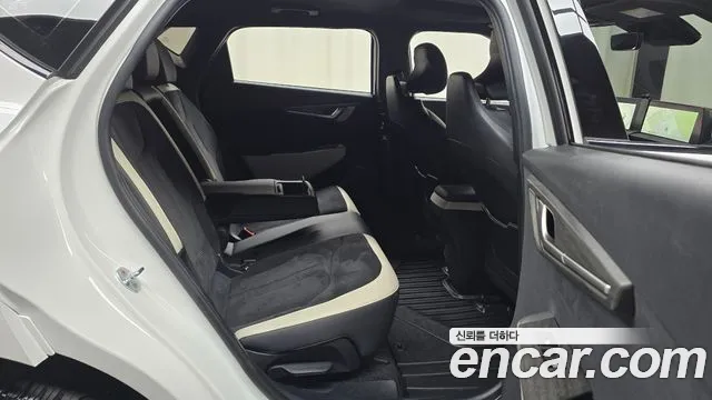 2022 Kia EV6 Long Range 4WD Sold VIN KNAC581CPNA026313 – dashboard