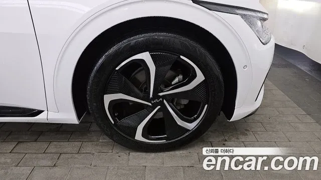 2022 Kia EV6 Long Range 4WD VIN KNAC581CPNA080304